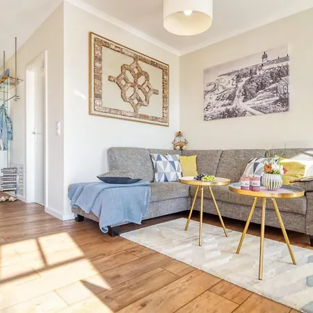 Ferienwohnung-meeresblick-nord-nord-ost-405 Apartment Kuehlungsborn